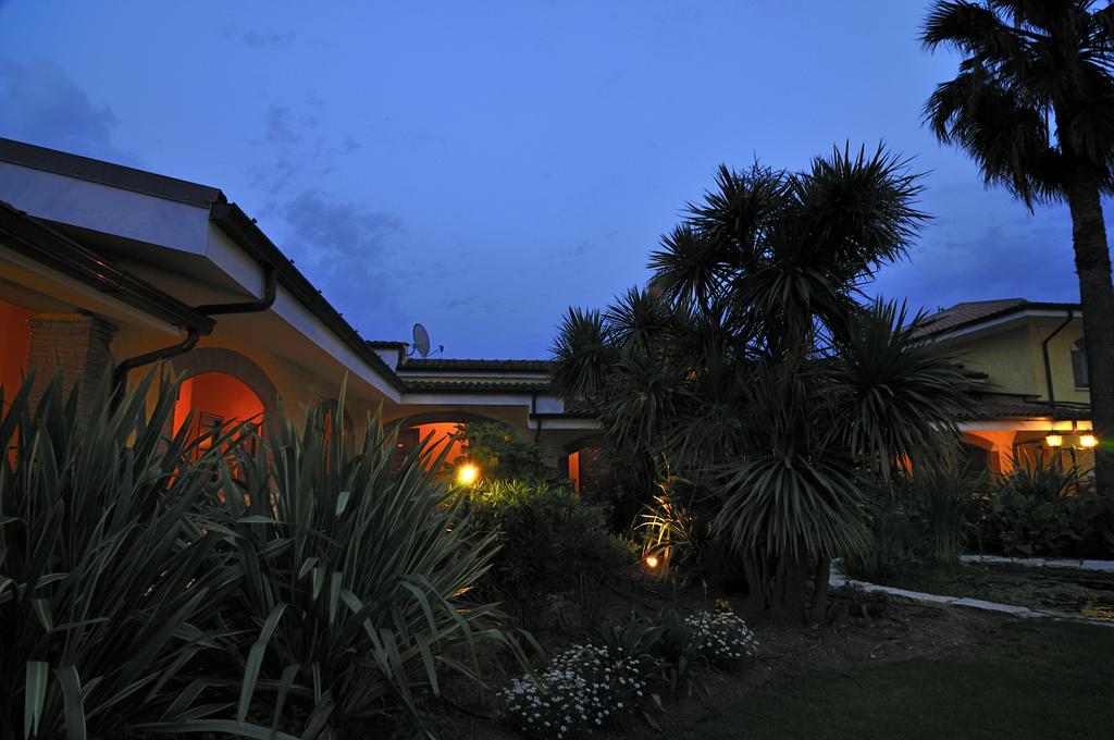 La Locanda Del Cavaliere Borgo Montello Extérieur photo