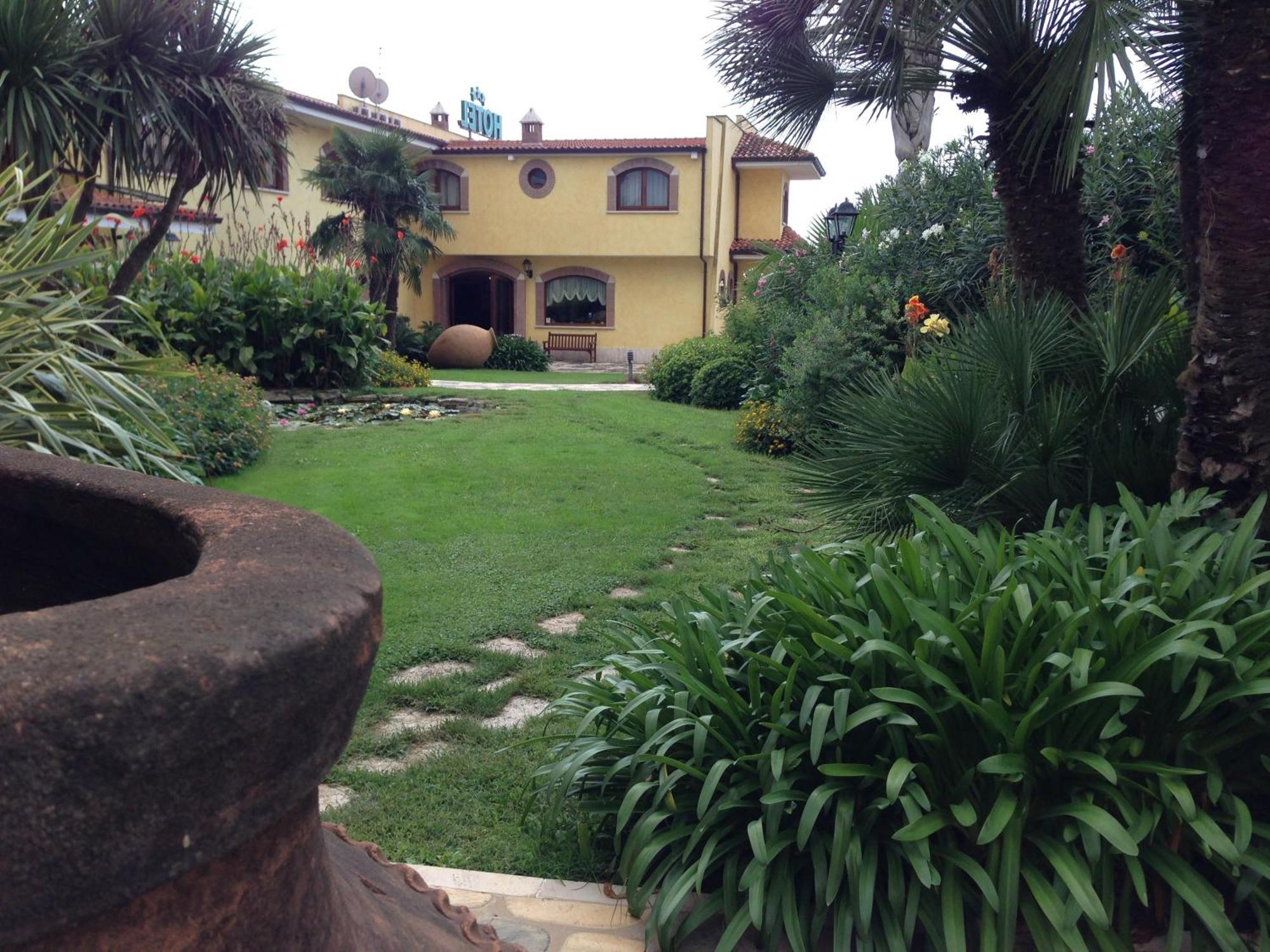 La Locanda Del Cavaliere Borgo Montello Extérieur photo