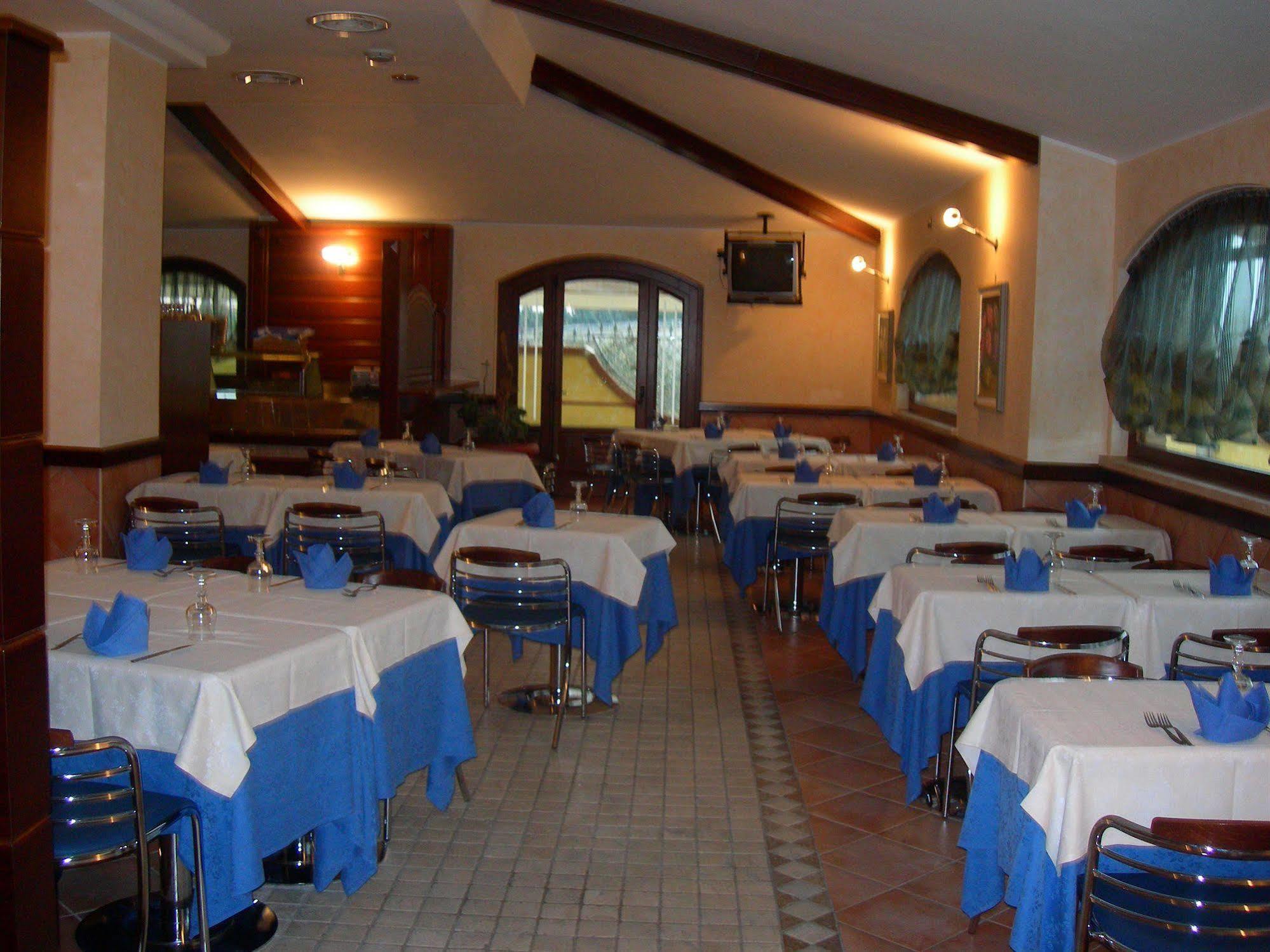 La Locanda Del Cavaliere Borgo Montello Extérieur photo